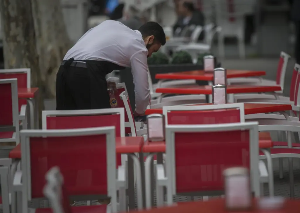Aemet activa alertas por calor extremo y tormentas en gran parte de España este lunes