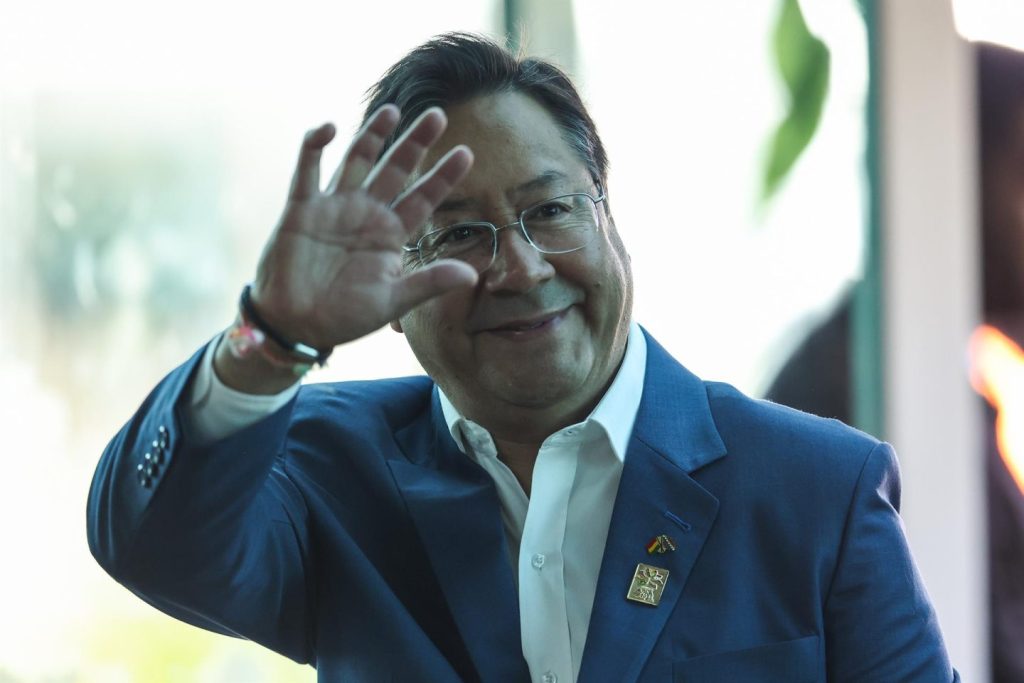 Bolivia autoriza 216 millones de euros del BID para emergencias por desastres naturales y salud.