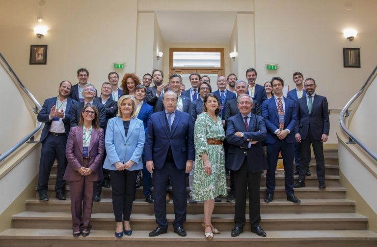 CEOE asiste al CyberForum en París para tratar la ciberseguridad entre Francia y España