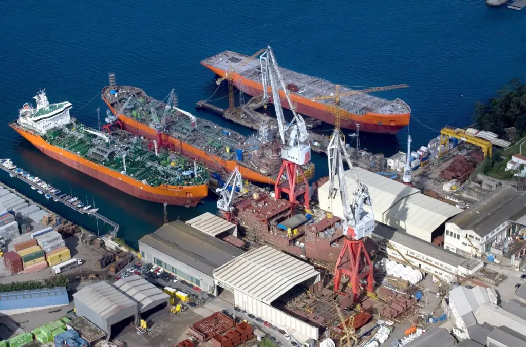 El Gobierno destina 559 millones para apoyar la construcción naval en astilleros españoles