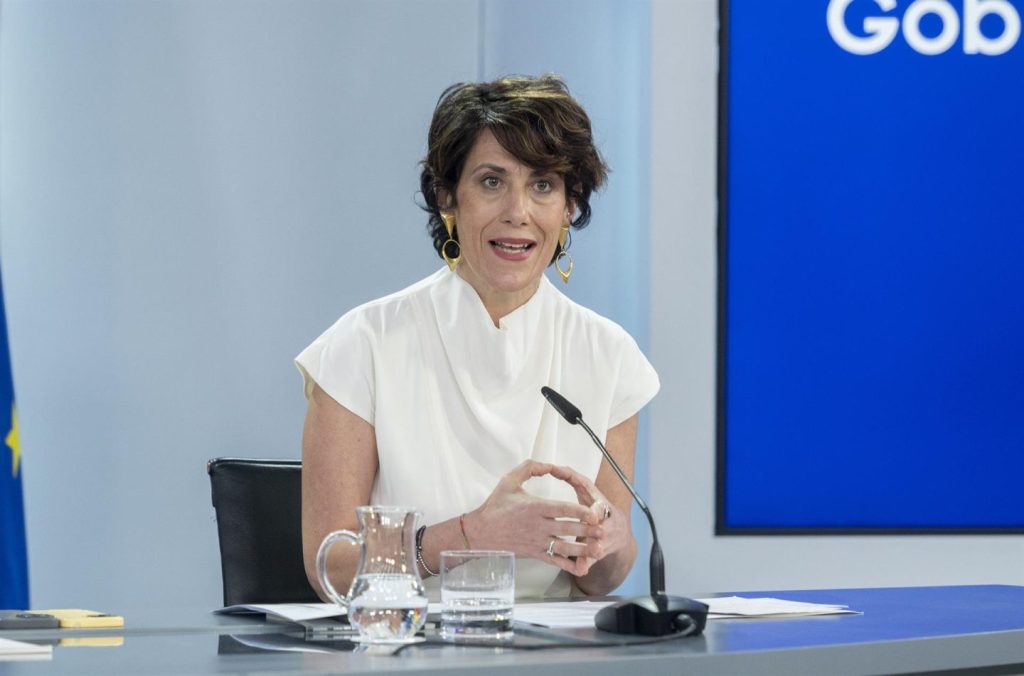 Elma Saiz explica hoy en el Congreso la nueva forma de evaluar el gasto en pensiones.