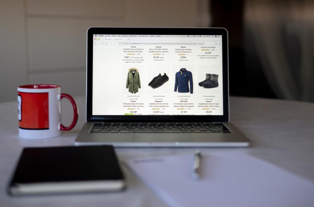 España lidera el crecimiento online en moda en Europa, según informes de Google y Deloitte