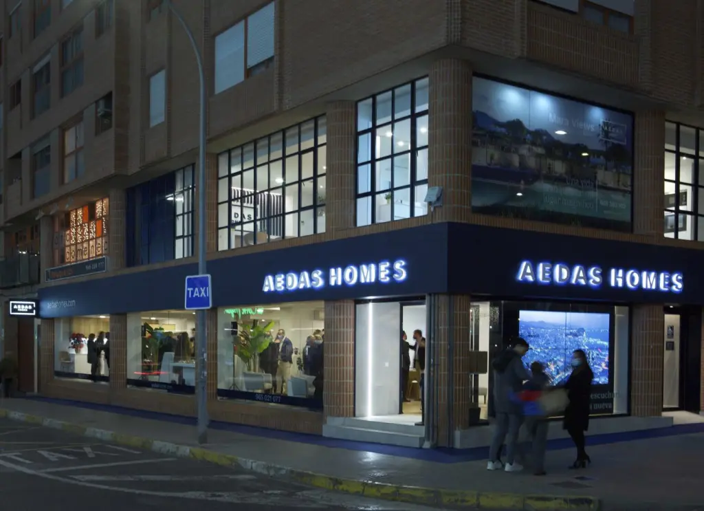Aedas Homes repartirá este viernes un dividendo total de 3,15 euros por acción.