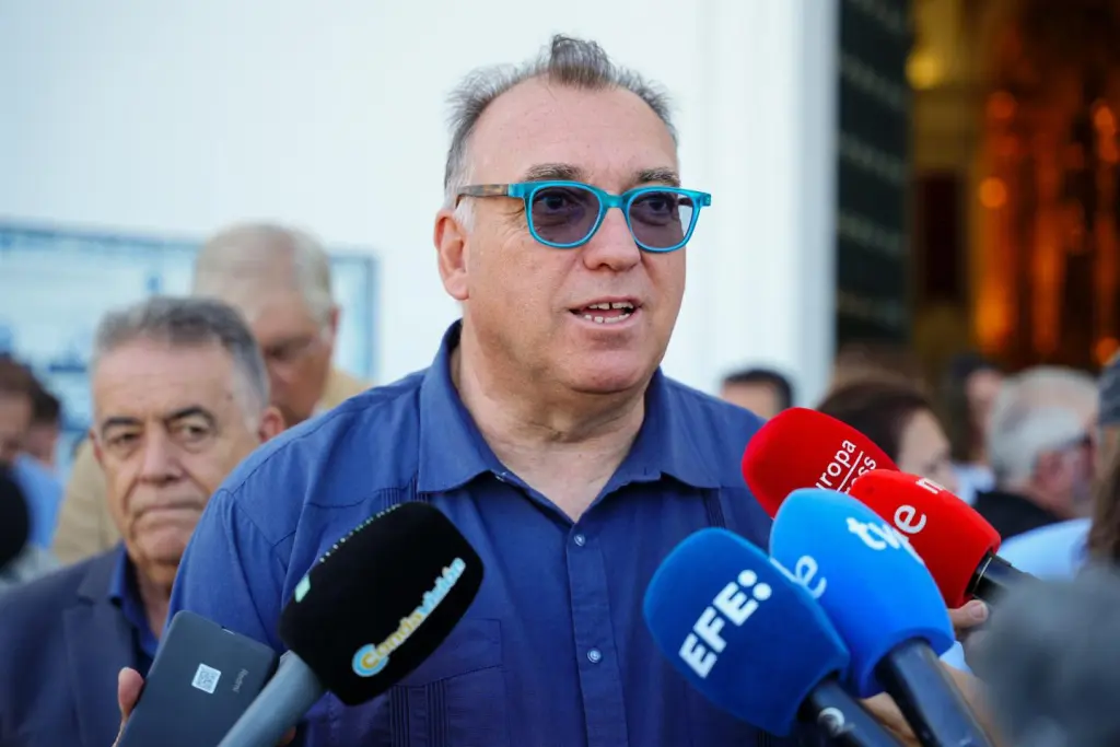 Andalucía busca alternativas a los aranceles de Trump y se alinea con el Gobierno central y la UE