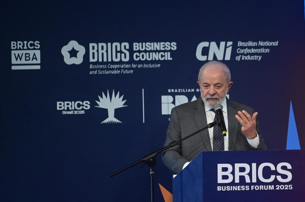 Lula amenaza con usar la OMC contra aranceles de Trump y plantea reciprocidad si no hay acuerdo.