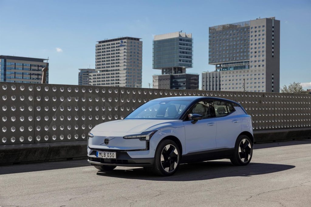 Volvo Cars registra pérdidas de 558 millones de euros por ventas y aranceles en el primer semestre