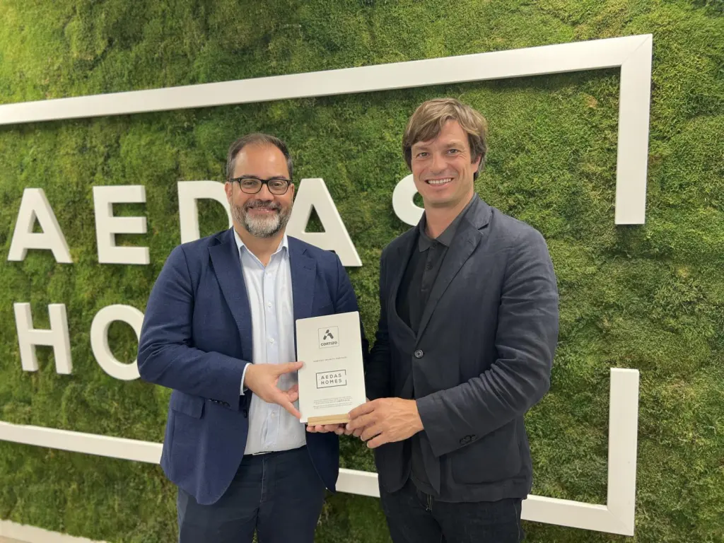 Aedas Homes ahorra 2.600 t de emisiones de CO2 en 2024 con aluminio reciclado de Cortizo