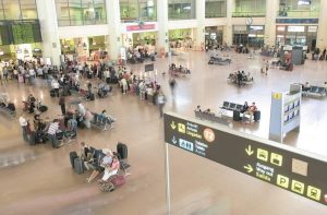 El tráfico aéreo español crece un 3,3% en julio de 2025, según CEAV y Reclama Travel