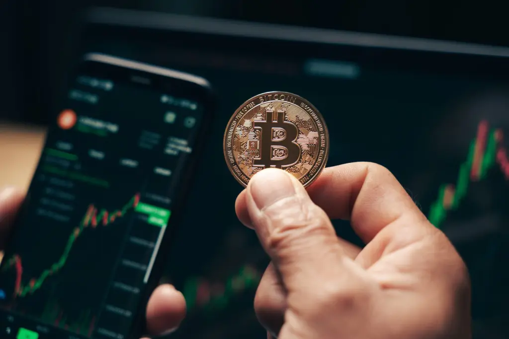 España abre la puerta bancaria al Bitcoin en 2025