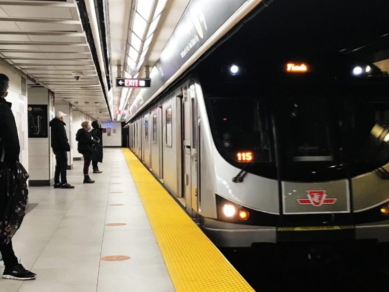 FCC consigue contrato de 875 millones para construir túnel del metro en Toronto, Canadá