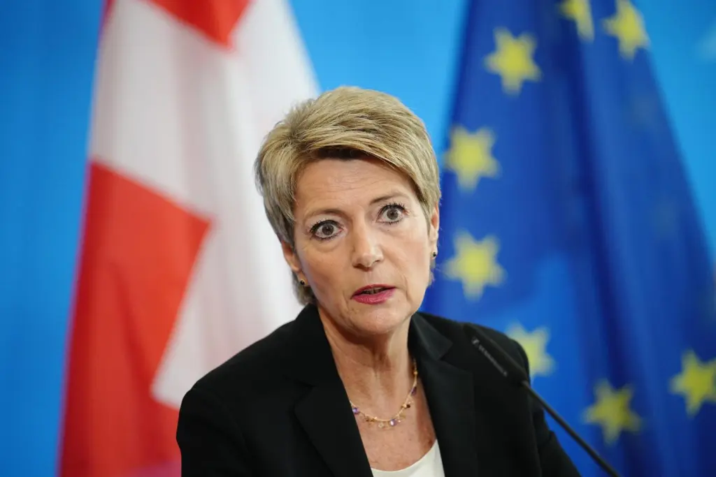 La presidenta suiza viaja a EE.UU. para negociar aranceles favorables tras el anuncio de Trump.