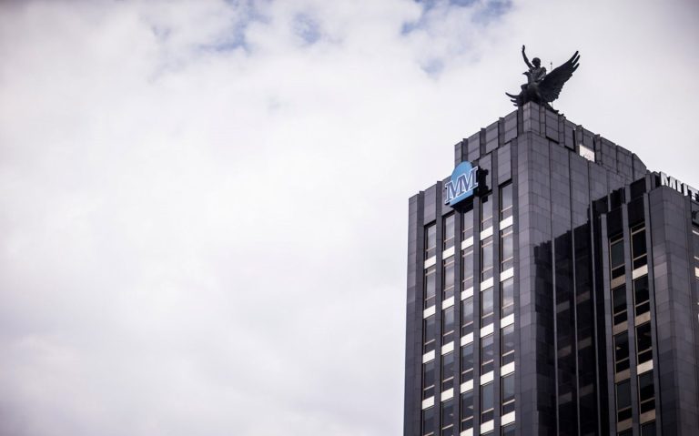 Los daños eléctricos suben un 24% en verano por tormentas, informa Mutua Madrileña.