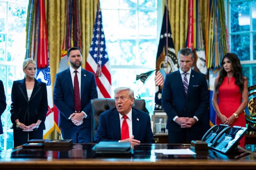 Trump se prepara para batalla legal con gobernadora de la Reserva Federal Lisa Cook por fraude hipotecario