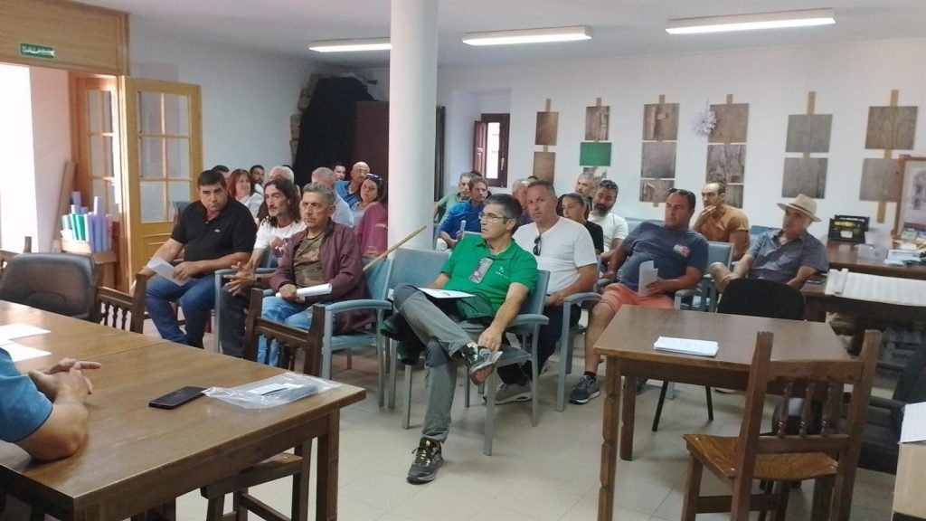 UPA ofrece ayuda a ganaderos afectados por incendios en Zamora, con consecuencias devastadoras.