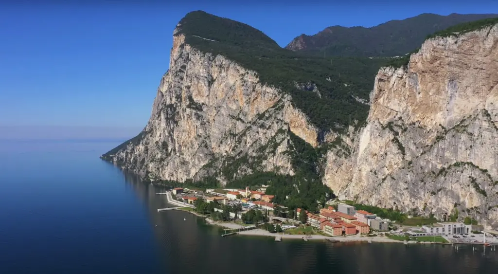 Hausera lago di garda