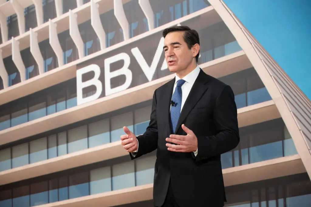 BBVA afirma que su oferta por Sabadell es muy atractiva y no ve motivos para modificarla