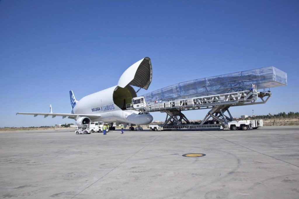 El Gobierno concede préstamos a Airbus e Indra para modernizar la defensa aérea de España