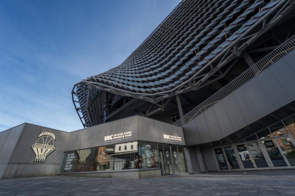 El Roig Arena en Valencia arranca con 400 millones de inversión de Juan Roig y gran acogida pública