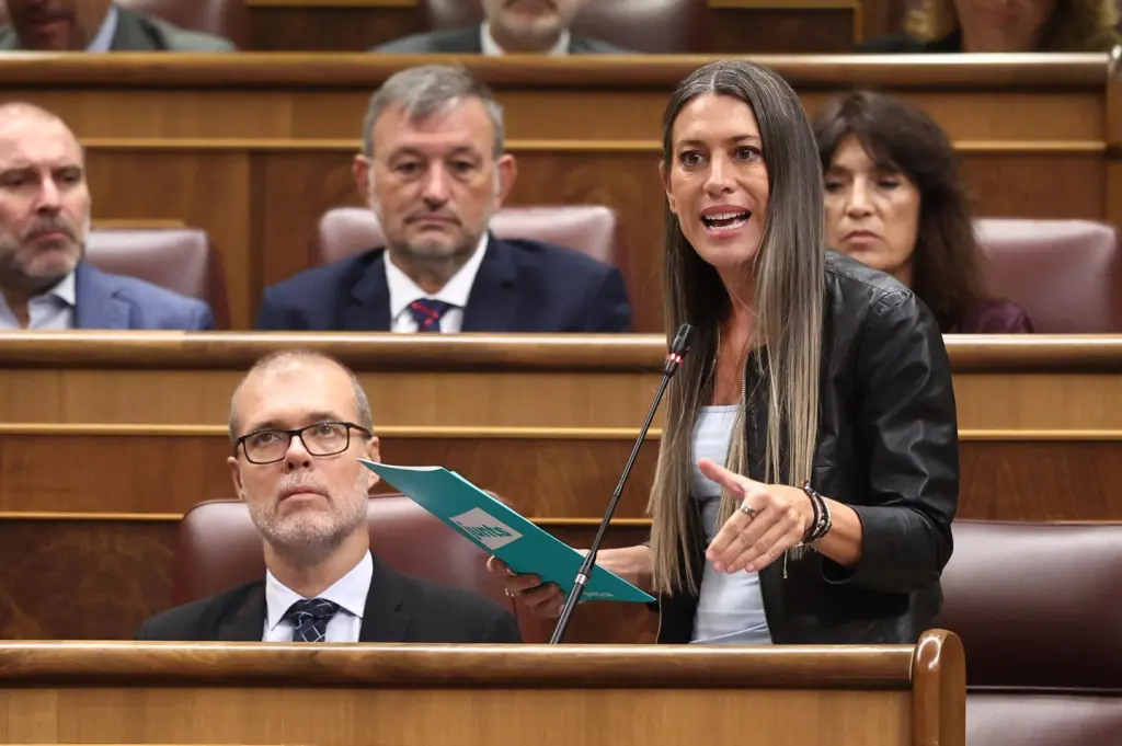 Junts propondrá endurecer permisos de paternidad para temporeros migrantes en el Congreso la próxima semana