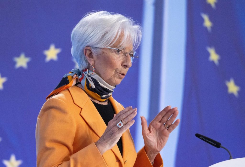 Lagarde (BCE) da por terminado el proceso de desinflación y advierte a Francia sobre el déficit público
