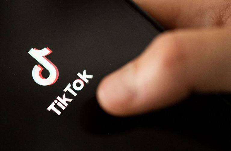 Más del 65% de usuarios de TikTok en España prefieren las vacaciones de playa para viajar.