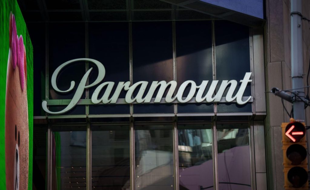 Paramount Skydance se prepara para ofrecer una oferta y adquirir Warner Bros. en efectivo