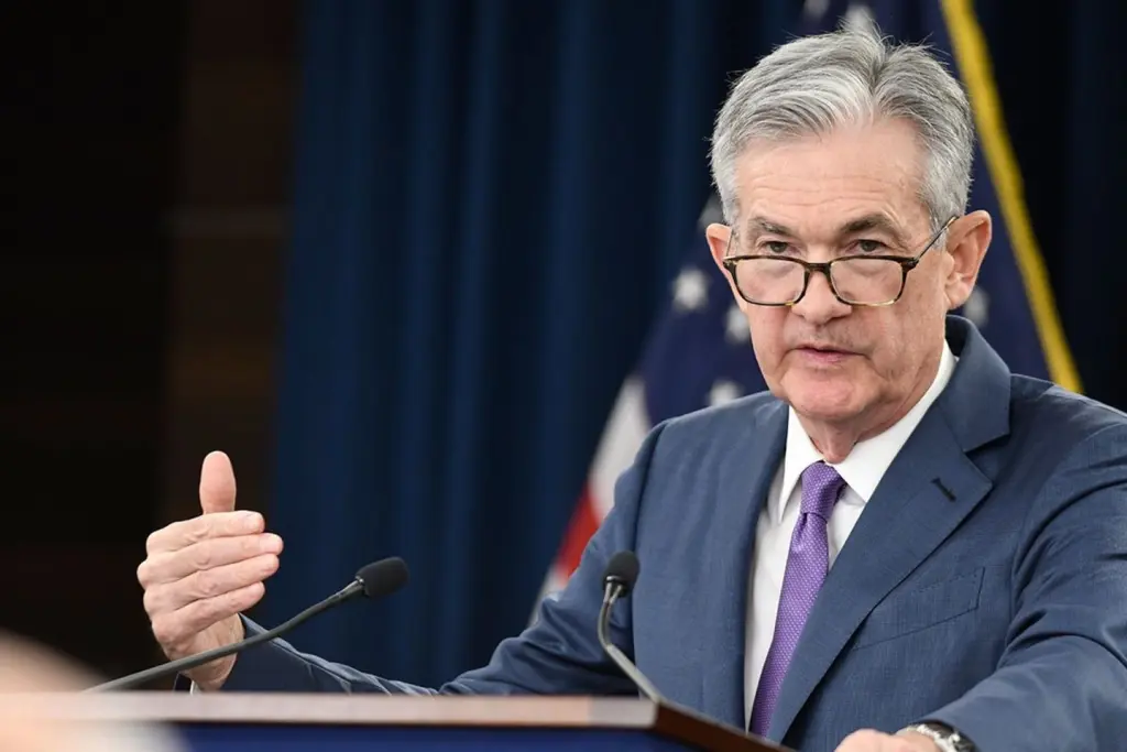 Powell descarta recortes de más de 25 puntos básicos y los reserva para emergencias económicas