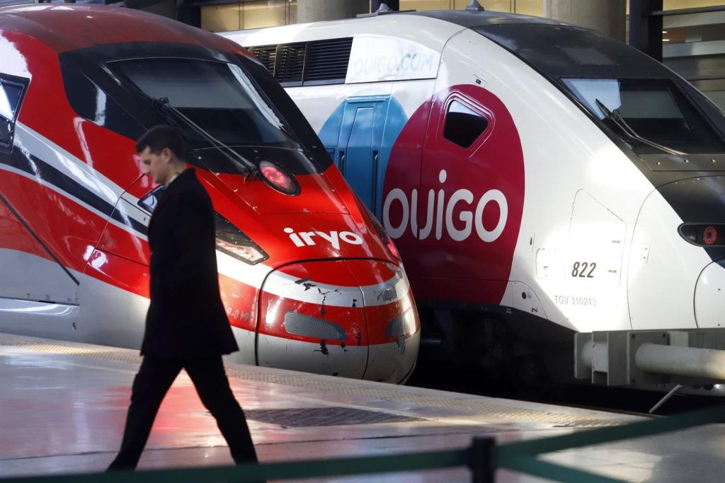 Retrasos de hasta 30 minutos en trenes de alta velocidad Madrid-Sevilla por avería en dos trenes Iryo