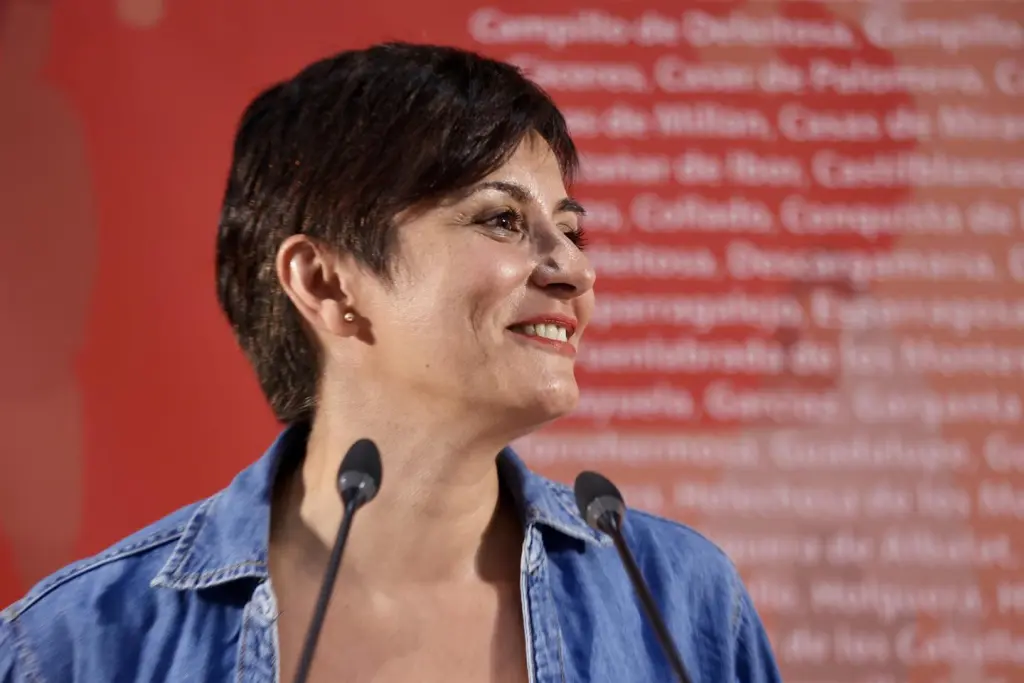 Rodríguez defiende la intervención en vivienda tras subir el precio un 12,7%: «El mercado no funciona»
