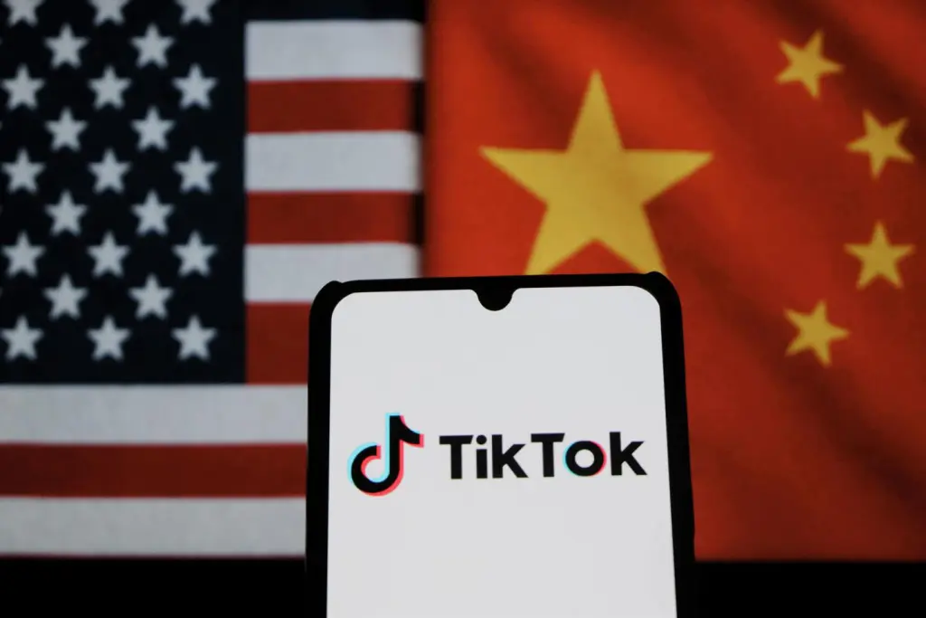 Trump retrasa tres meses la prohibición de TikTok en EEUU tras acuerdo con China en Madrid