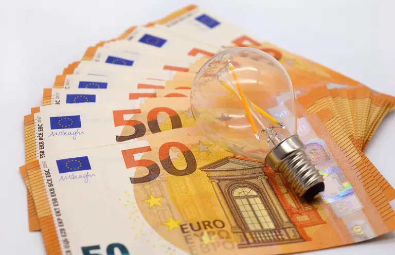 Cómo entender la tarifa de luz en España: claves para elegir mejor