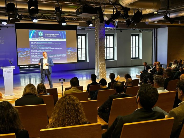 NEXTONIC: el laboratorio 5TONIC inicia en su 10º aniversario una nueva etapa para liderar el 6G