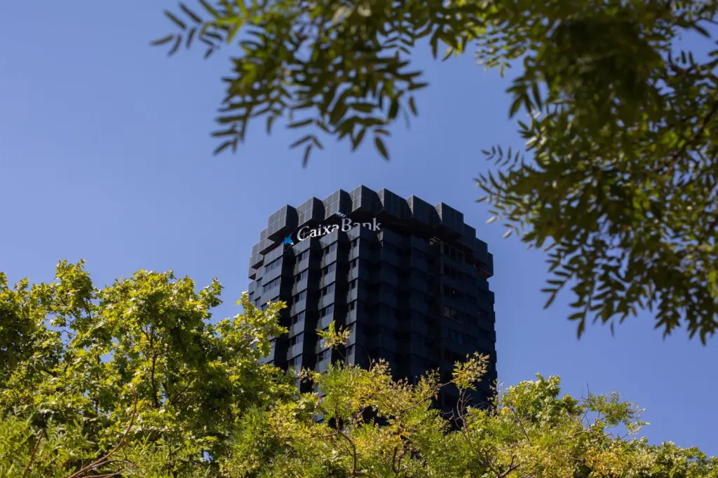 CaixaBank gana 4.397 M€ hasta septiembre, un 3,5% más que el mismo periodo del año anterior