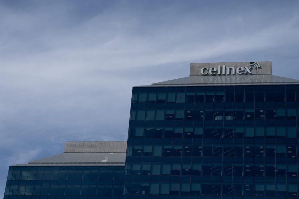 Cellnex reducirá capital tras recomprar acciones por 800 millones para mejorar remuneración al accionista