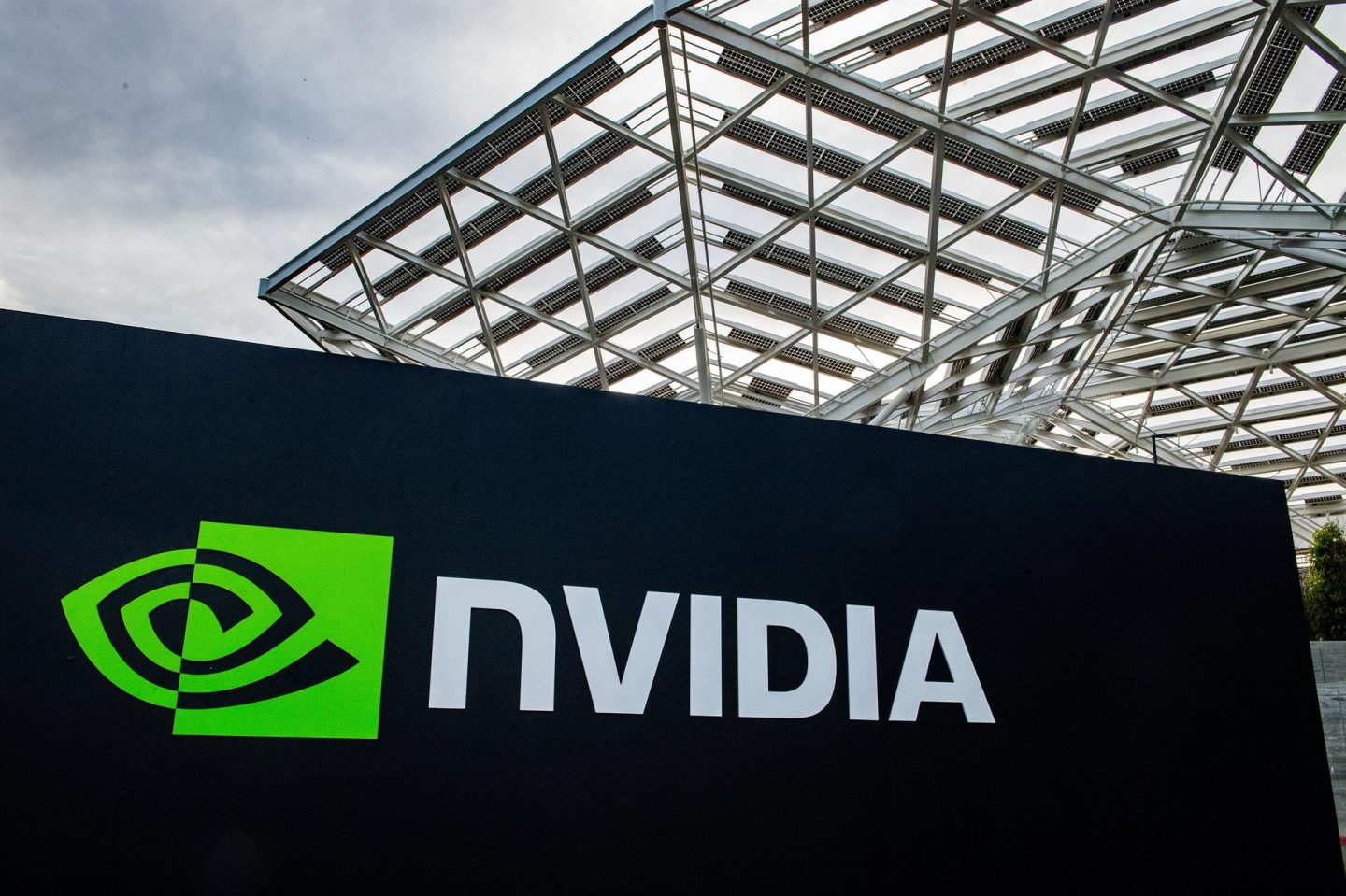 El CEO de Nvidia advierte que EEUU no lleva mucha ventaja sobre China ...