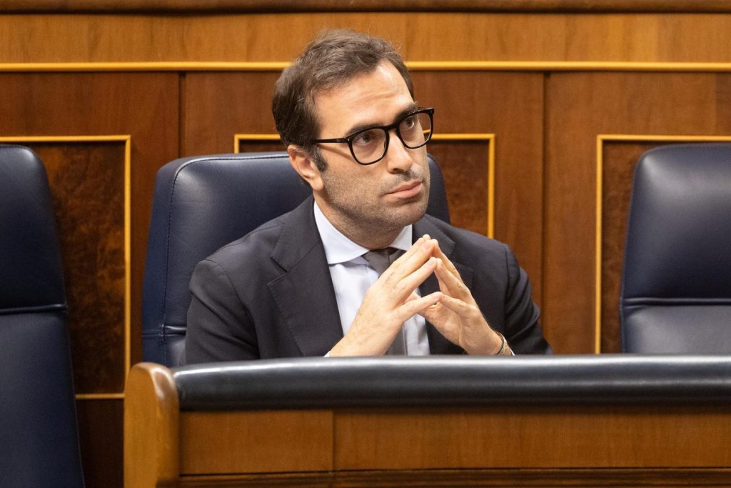 El ministro Cuerpo asegura tranquilidad tras amenazas de Trump sin anticipar escenarios posibles