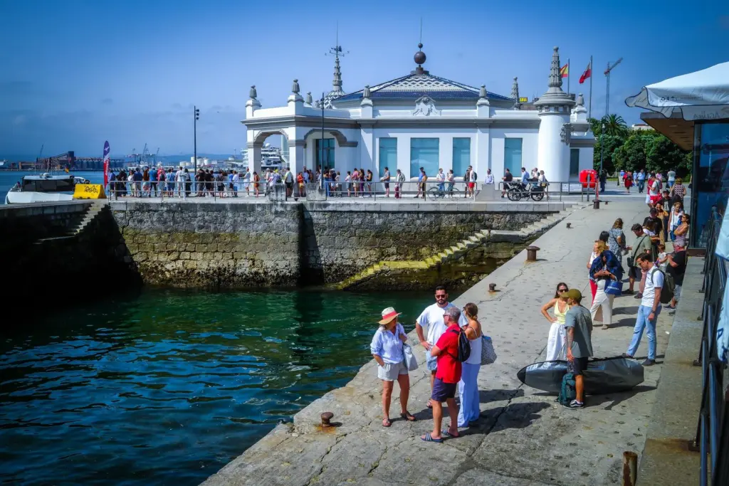 El turismo crece un 2,8%, se frena y se equipara al ritmo de la economía tras años de liderazgo