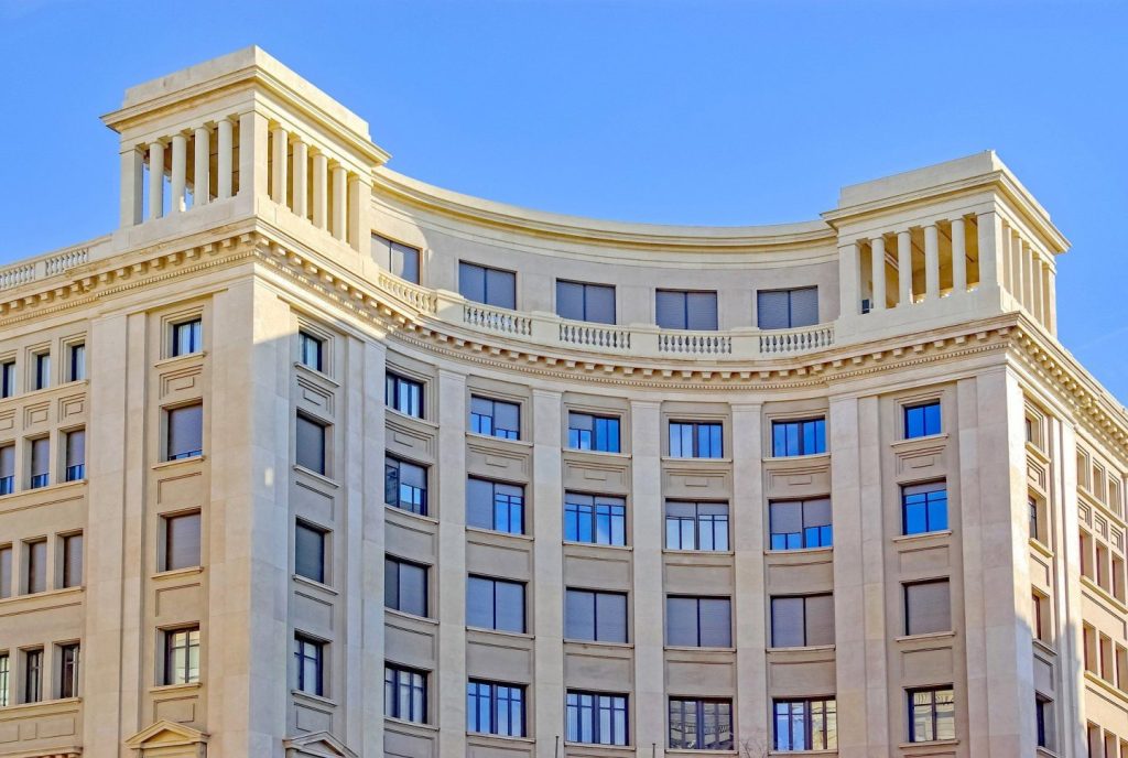 Foment celebra que la OPA del BBVA al Sabadell haya fracasado: «Cataluña necesita un polo financiero»