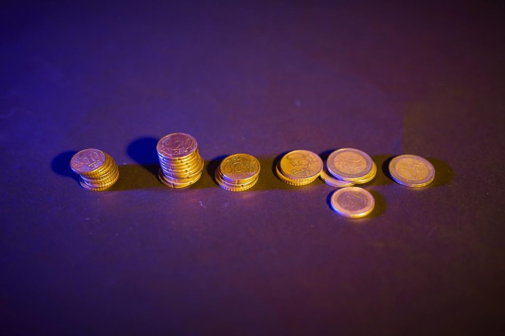 Fondos de inversión suben 4.130 millones en septiembre, alcanzando un total de 436.400 millones.