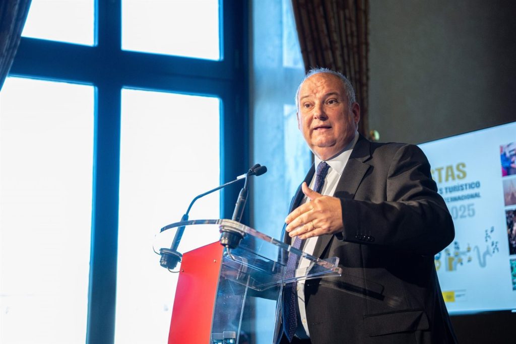 Hereu celebra el avance de la automoción española hacia una movilidad conectada y sostenible