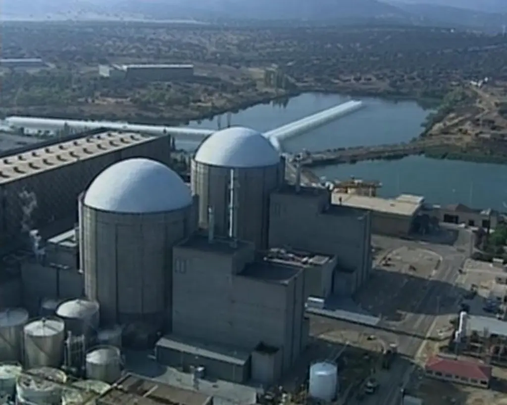 Iberdrola, Endesa y Naturgy muestran su disposición al Gobierno para alargar la vida de Almaraz