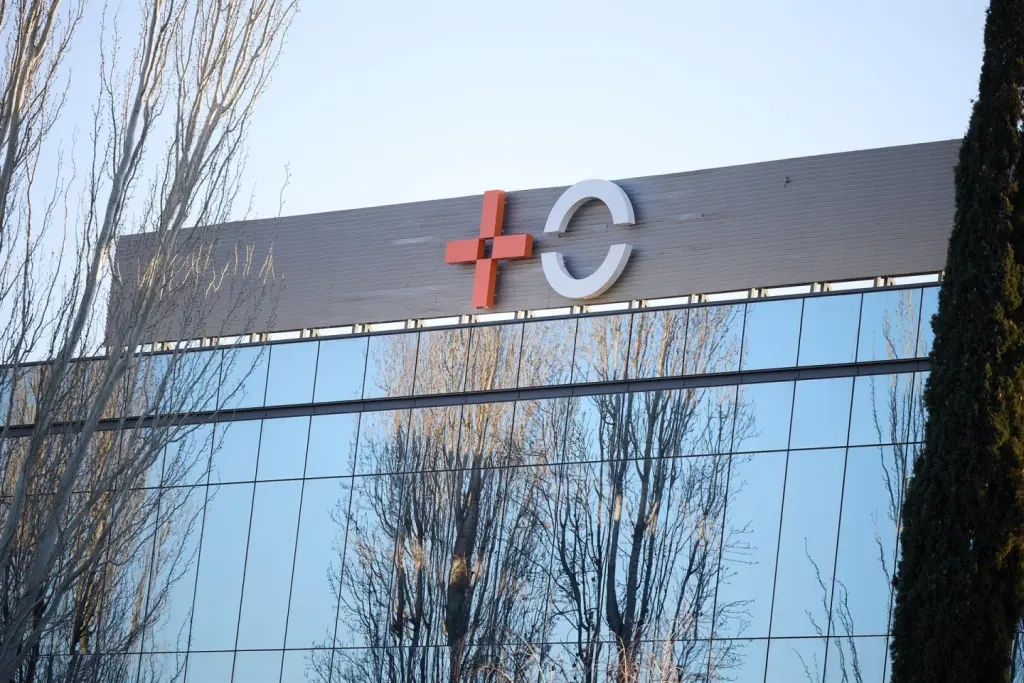 Orange asegura poder comprar el 50% de MasOrange y activos de Altice sin afectar al dividendo