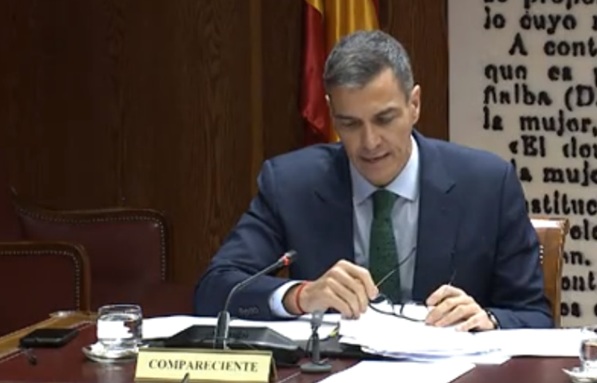 Pedro Sánchez aparece con gafas por primera vez: esta es la marca y el precio