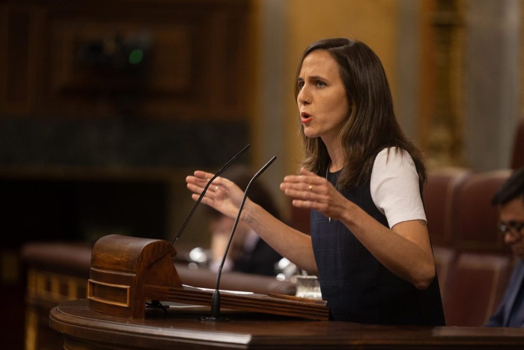 Podemos pedirá en el Congreso la fijeza de interinos en la Administración Pública esta semana