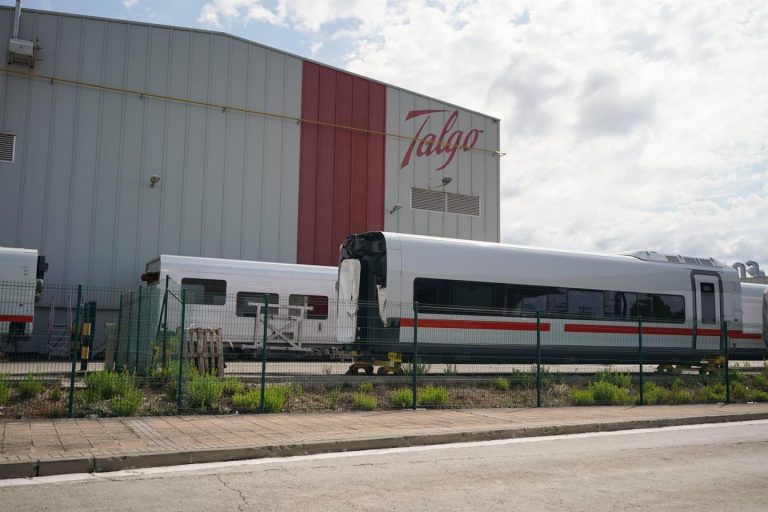 Talgo se enfrenta a sanciones por retrasar la entrega a Renfe de 13 trenes AVE adicionales