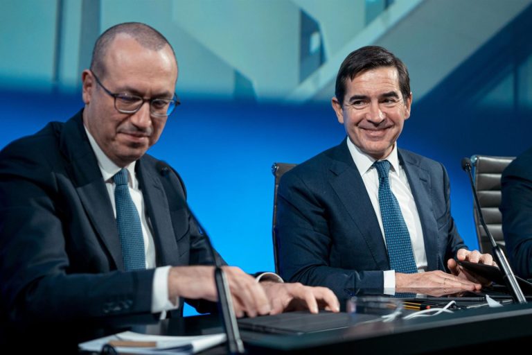 Torres y Genç agradecen a los empleados de BBVA tras la OPA fallida y aseguran un futuro prometedor
