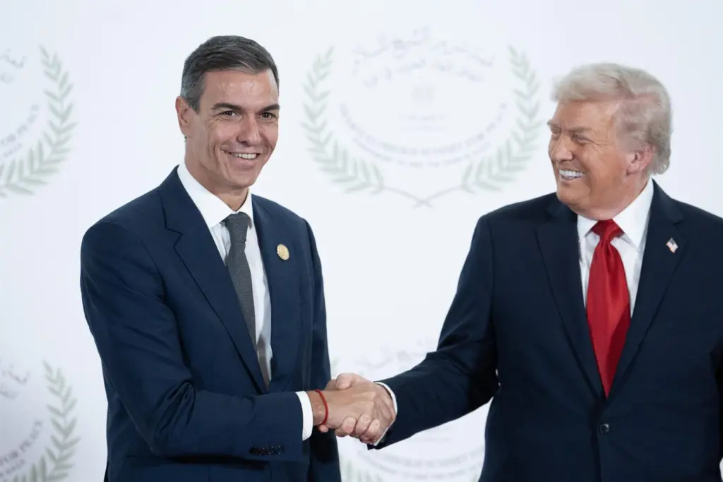 Trump amenaza con sanciones a España por no cumplir el gasto militar del 5% del PIB pactado en OTAN