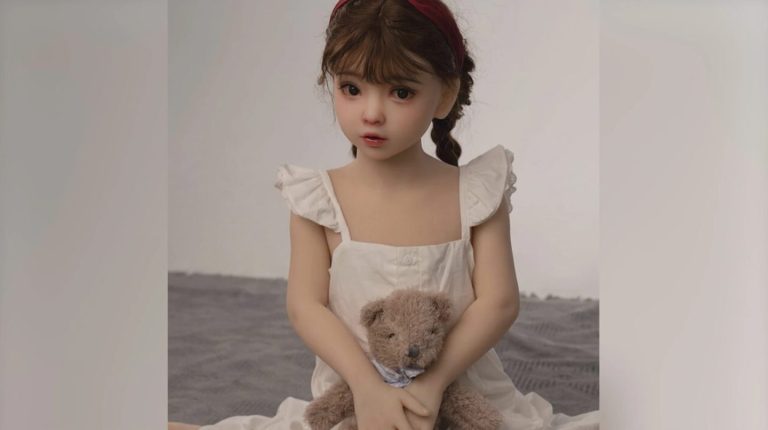 Francia amenaza con vetar Shein por la polémica de las muñecas sexuales