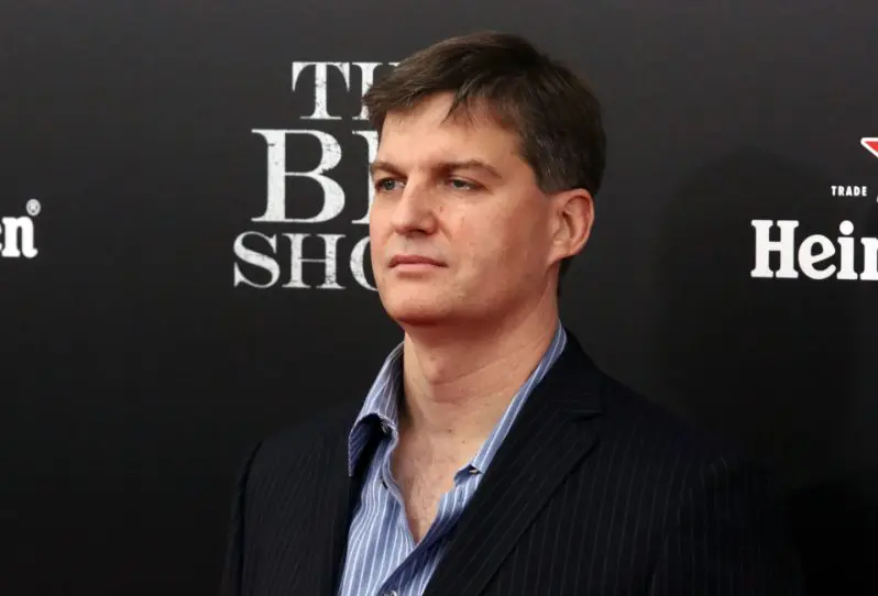 Michael Burry, el inversor que se hizo rico con la crisis de 2008, carga contra el mercado de la IA