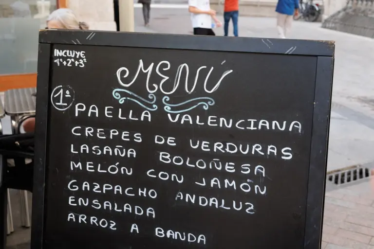 El menú del día solo se encarece un 1,5 gracias a la demanda turística